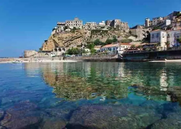 La Scaletta Sul Mare Di Pizzo Wifi E Disney+