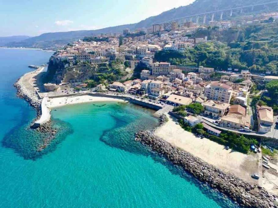 La Scaletta Sul Mare Di Pizzo Wifi E Disney+ *