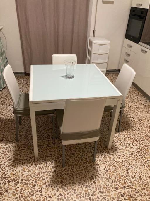 La Scaletta Sul Mare Di Wifi E Disney+ Apartment