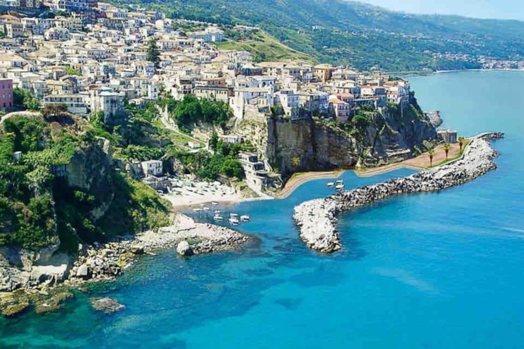 Apartment La Scaletta Sul Mare Di Wifi E Disney+